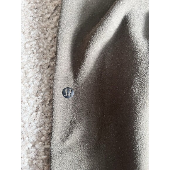 Lululemon Stretch High Rise Jogger Pant Olive Green Size 4 EUC Athleisure Lounge - Picture 9 of 9